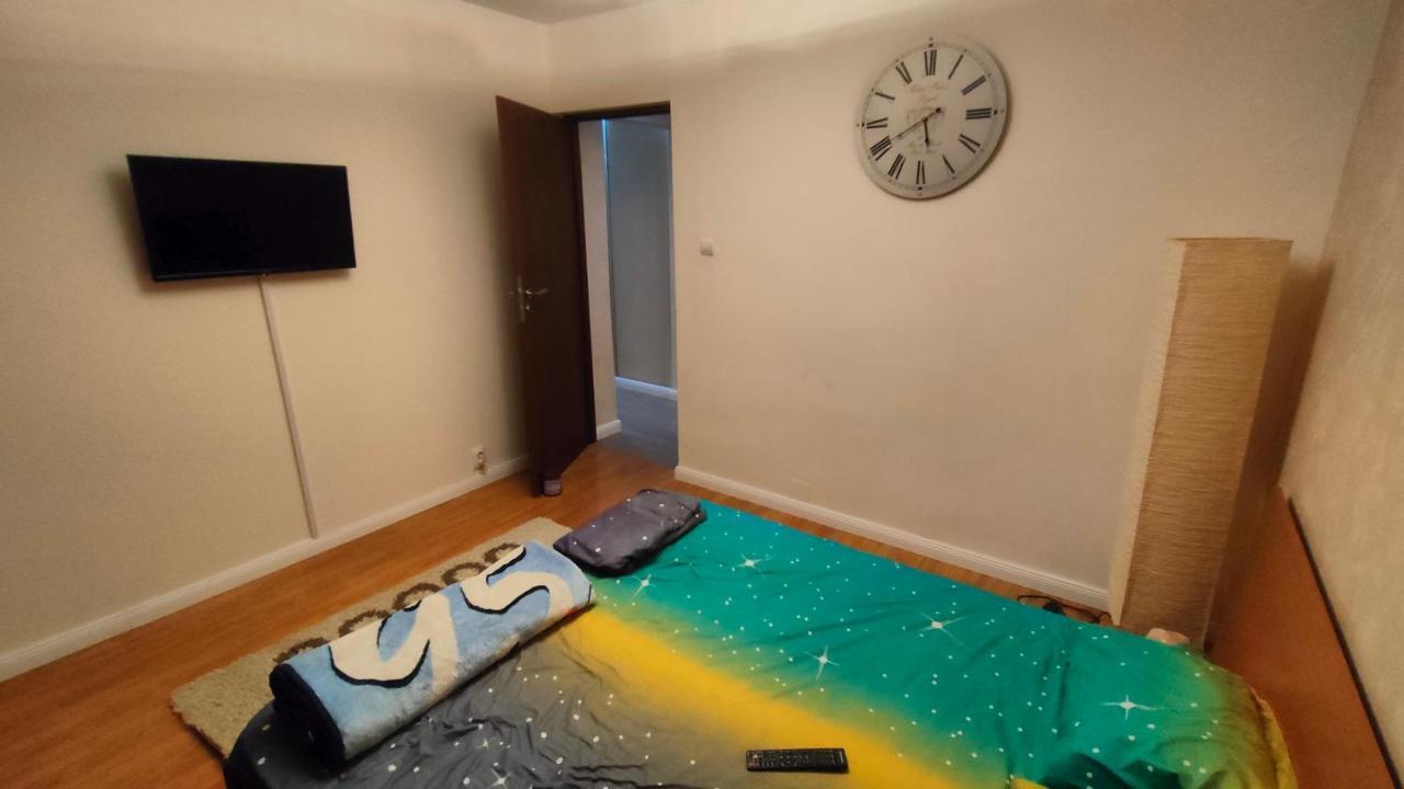 Duck Apartment Bucharest Luaran gambar