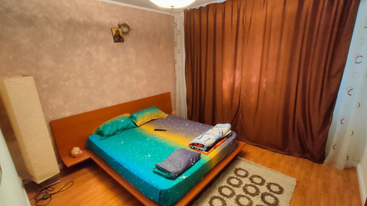Duck Apartment Bucharest Luaran gambar
